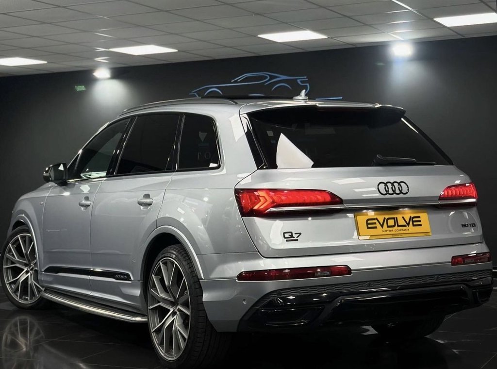 Used Audi Q7 2020 for sale - 76698474: Photo 2