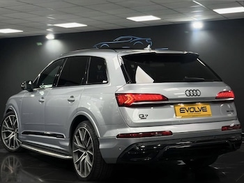 Used Audi Q7 2020 for sale - 76698474: Photo