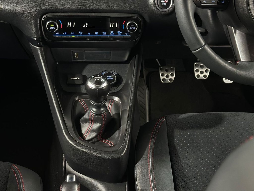 Used Toyota Yaris 2021 for sale - 77780821: Photo 24