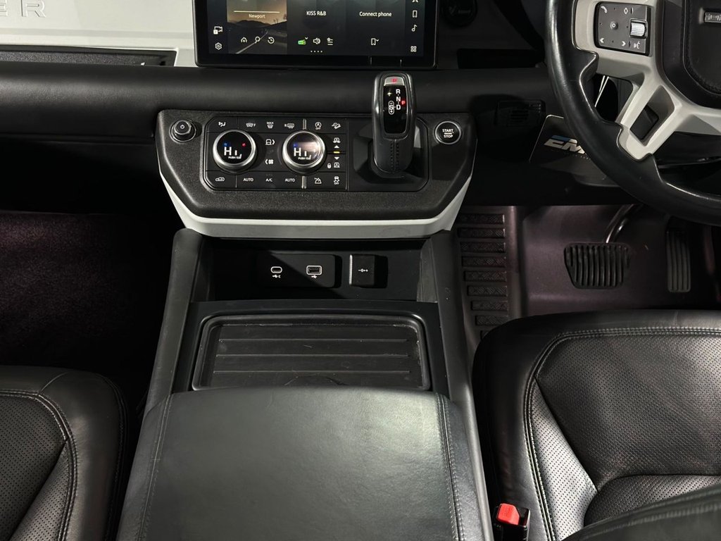 Used Land Rover Defender 2021 for sale - 77792115: Photo 25