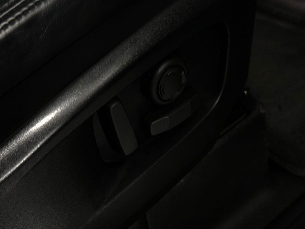 Used Land Rover Defender 2021 for sale - 77792115: Photo 31