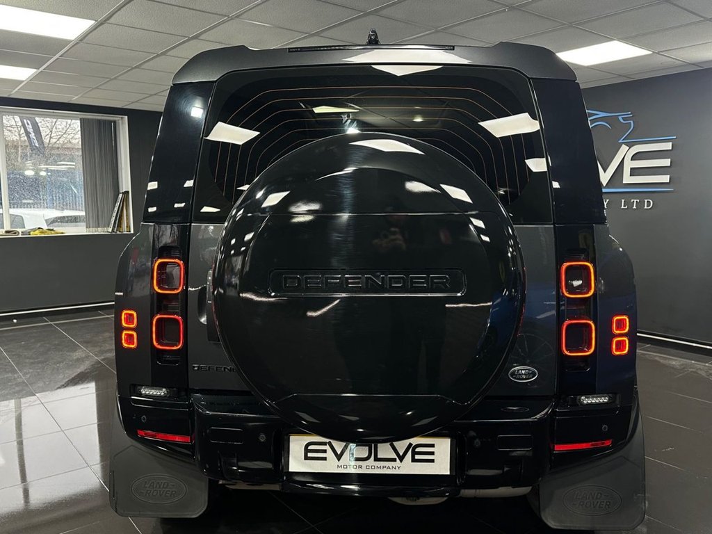 Used Land Rover Defender 2021 for sale - 77792115: Photo 5