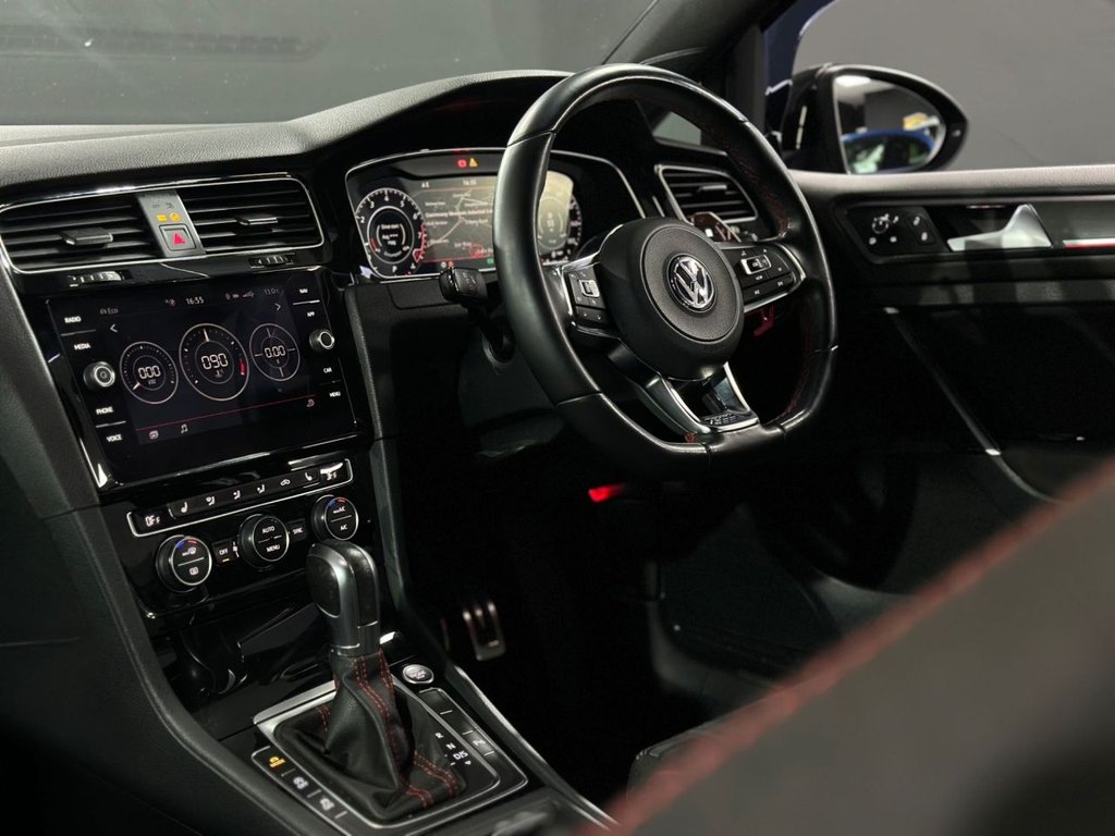 Used Volkswagen Golf 2019 for sale - 76888532: Photo 19