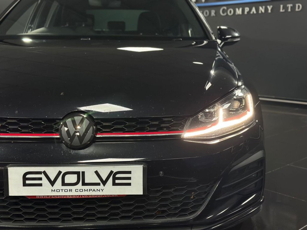 Used Volkswagen Golf 2019 for sale - 76888532: Photo 6