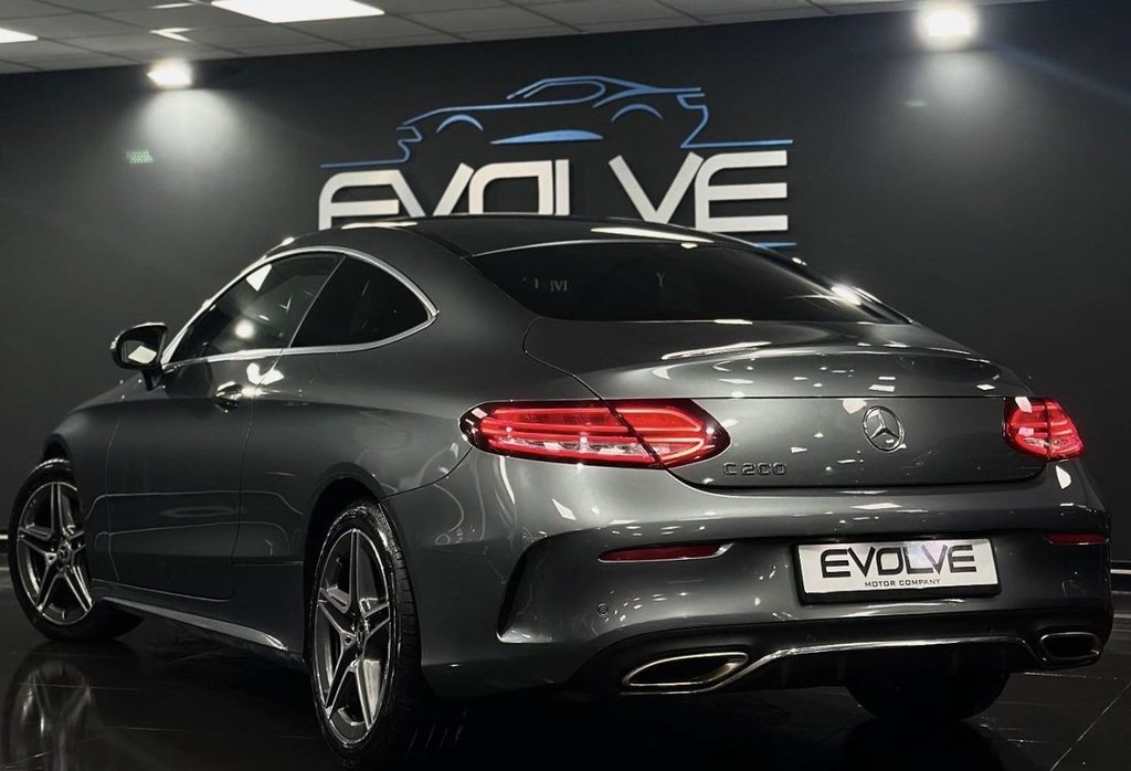 Used Mercedes-Benz C Class 2021 for sale - 77122218: Photo 2