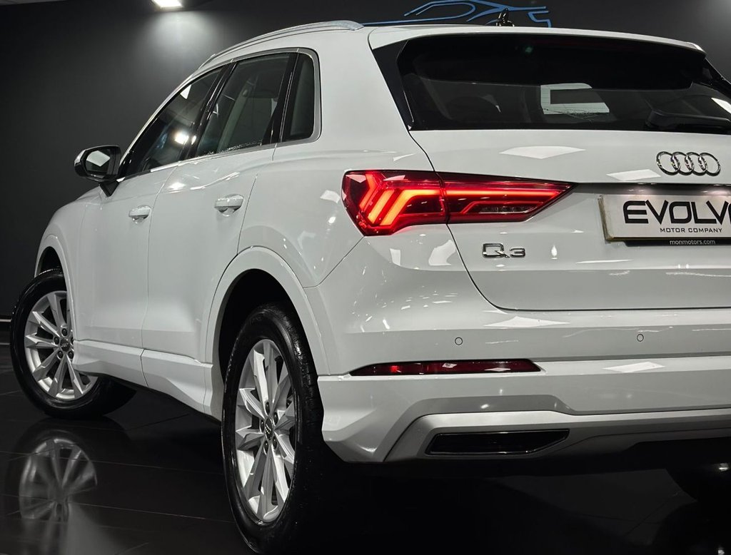 Used Audi Q3 2019 for sale - 76586615: Photo 11