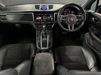 Used Porsche Macan 2021 for sale - 76604939: Photo