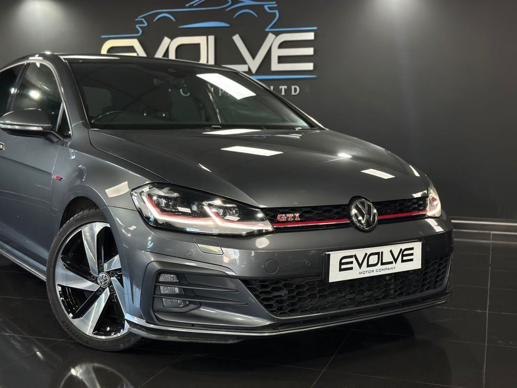 Used Volkswagen Golf 2019 for sale - 77205363: Photo 12