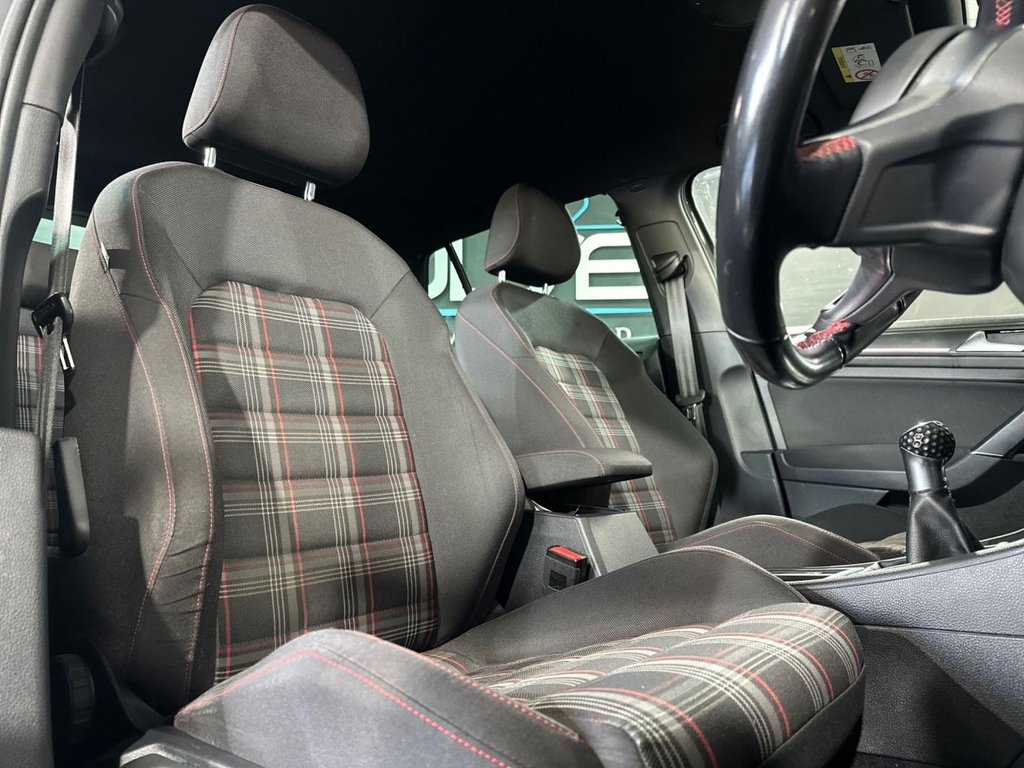 Used Volkswagen Golf 2019 for sale - 77205363: Photo 26