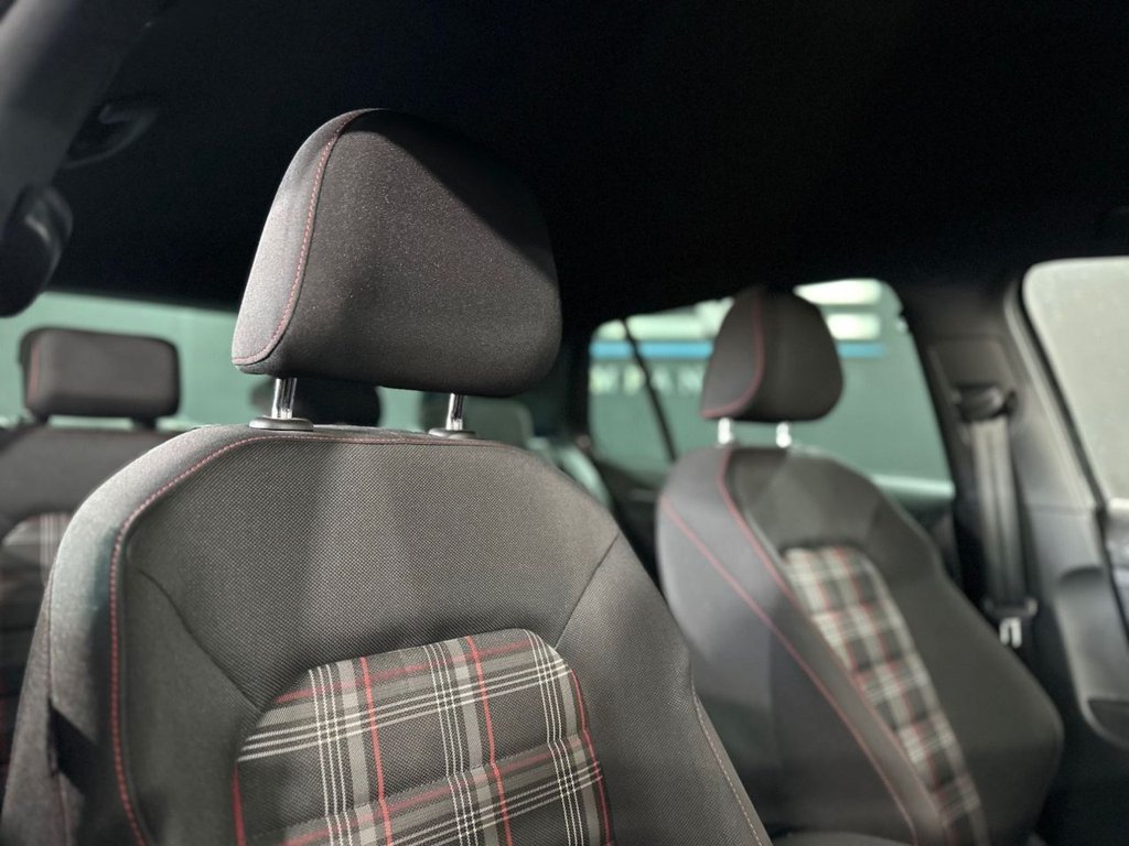 Used Volkswagen Golf 2019 for sale - 77205363: Photo 27