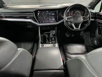 Used Volkswagen Touareg 2022 for sale - 78583285: Photo