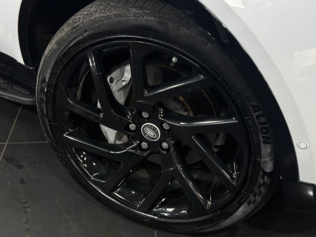 Used Land Rover Discovery 2023 for sale - 78022007: Photo 16