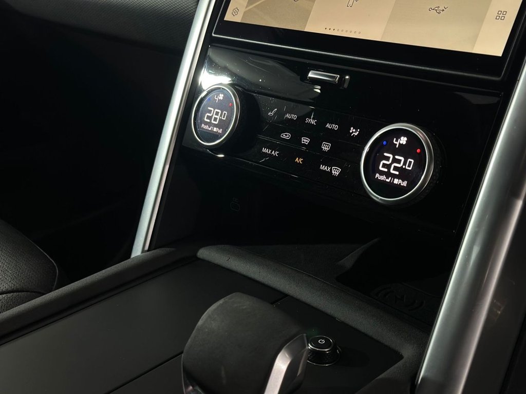 Used Land Rover Discovery 2023 for sale - 78022007: Photo 22