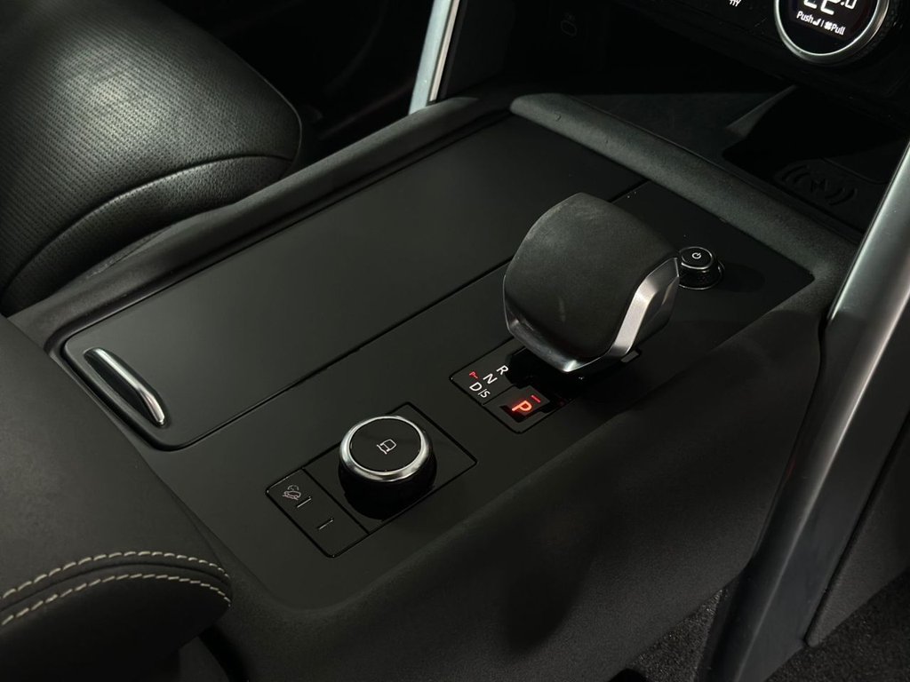 Used Land Rover Discovery 2023 for sale - 78022007: Photo 23