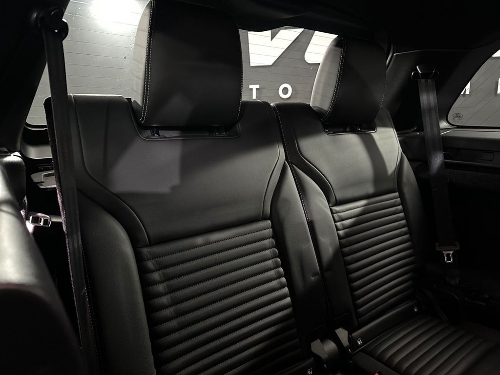 Used Land Rover Discovery 2023 for sale - 78022007: Photo 29