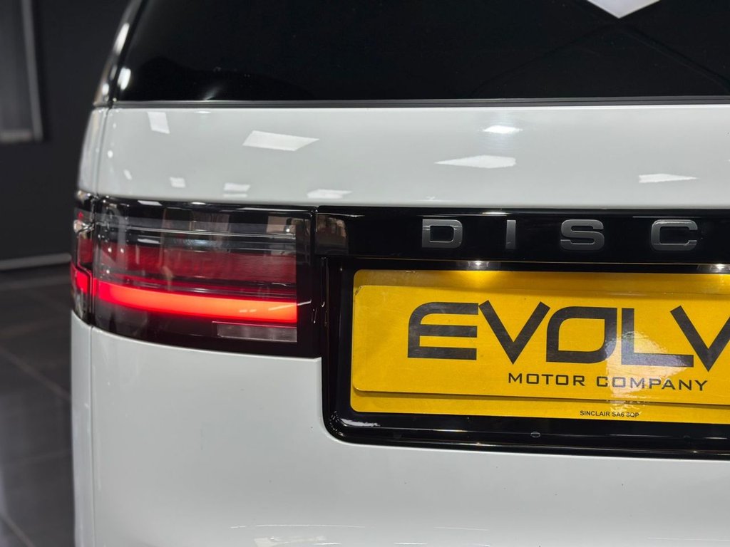 Used Land Rover Discovery 2023 for sale - 78022007: Photo 6