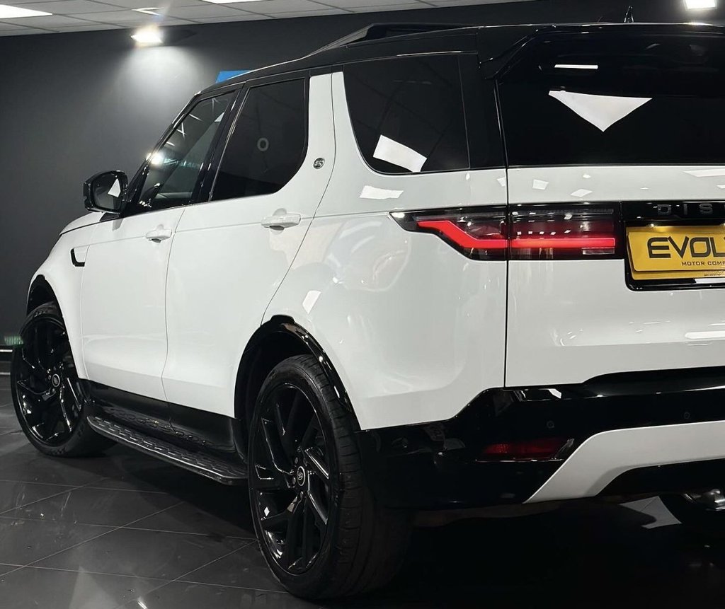 Used Land Rover Discovery 2023 for sale - 78022007: Photo 8