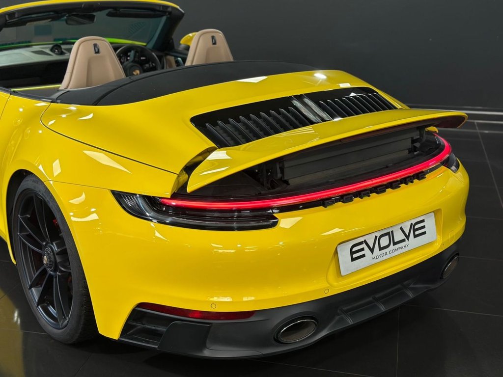 Used Porsche 911 2022 for sale - 77236550: Photo 30