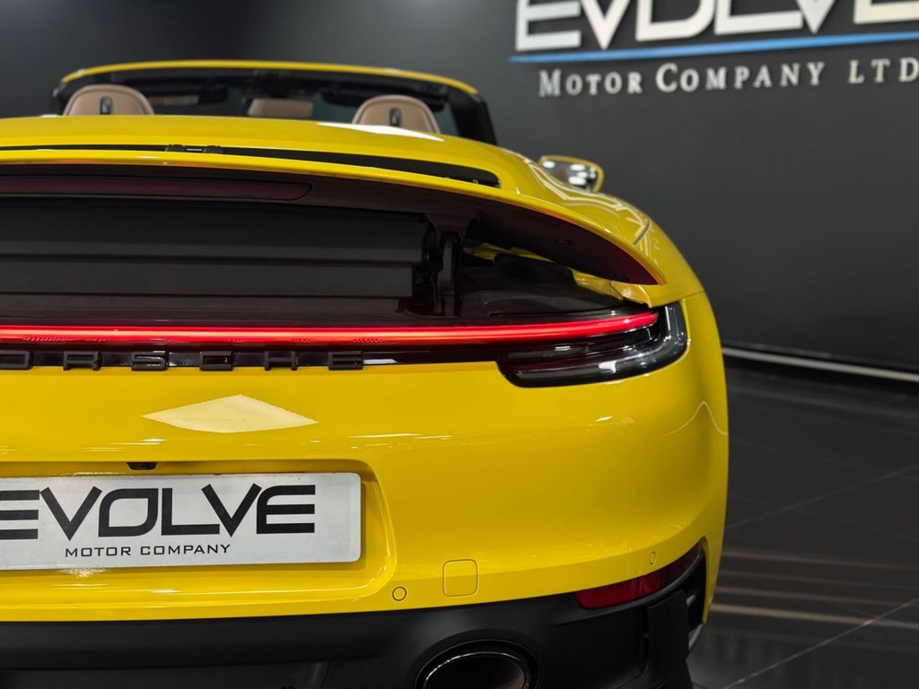 Used Porsche 911 2022 for sale - 77236550: Photo 7