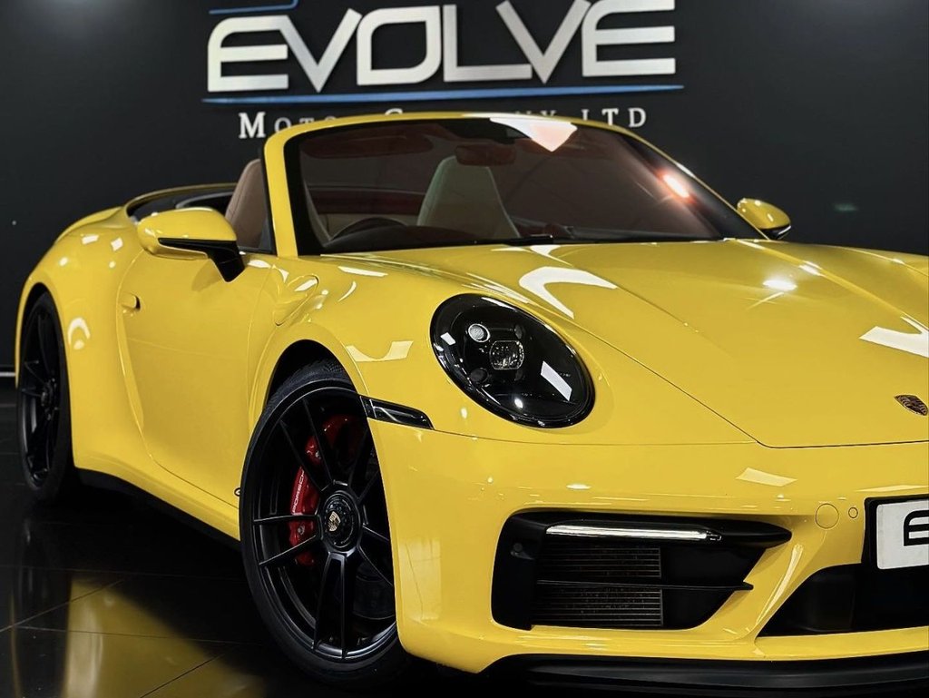 Used Porsche 911 2022 for sale - 77236550: Photo 8