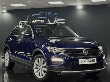 Used Volkswagen T-Roc 2018 for sale - 75997992: Photo