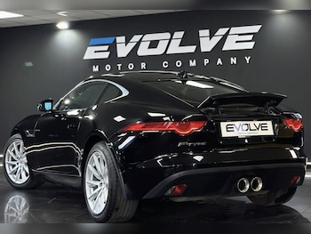 Used Jaguar F-Type 2016 for sale - 79437936: Photo