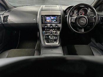 Used Jaguar F-Type 2016 for sale - 79437936: Photo