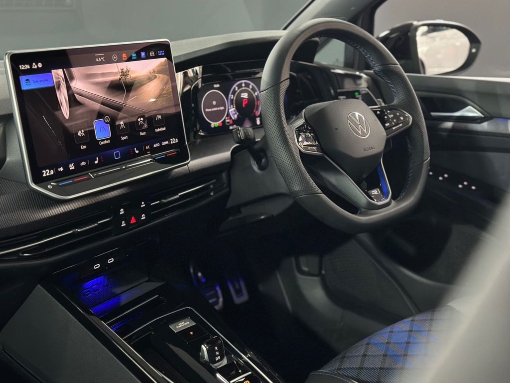 Used Volkswagen Golf 2025 for sale - 77236518: Photo 21