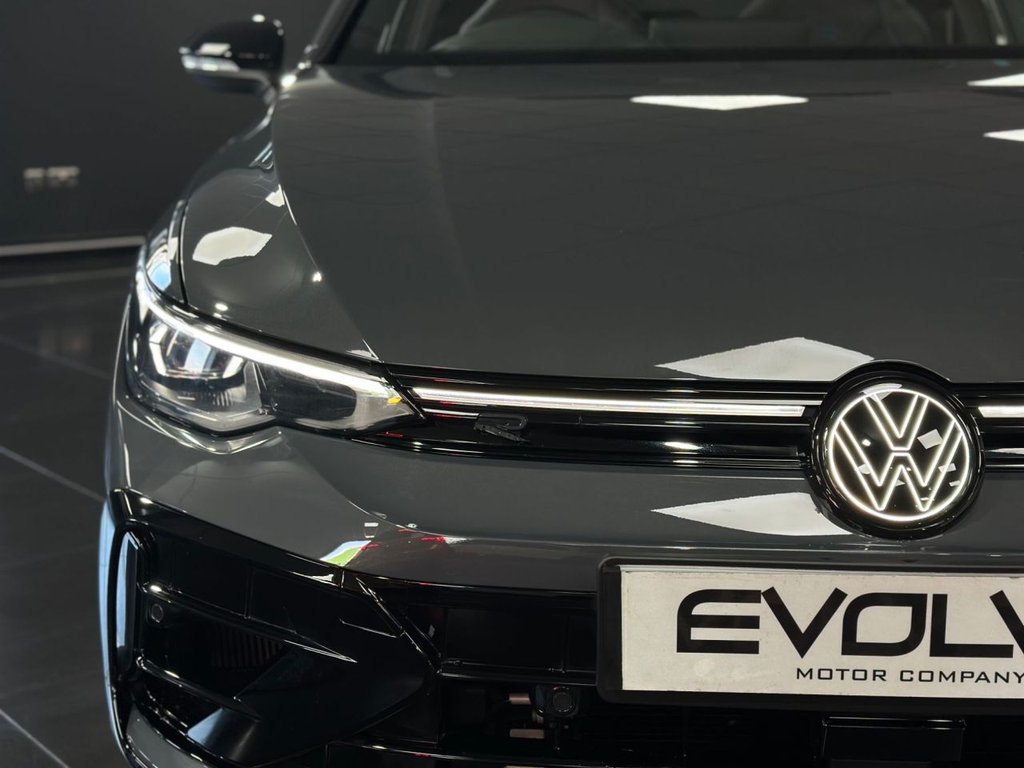 Used Volkswagen Golf 2025 for sale - 77236518: Photo 6