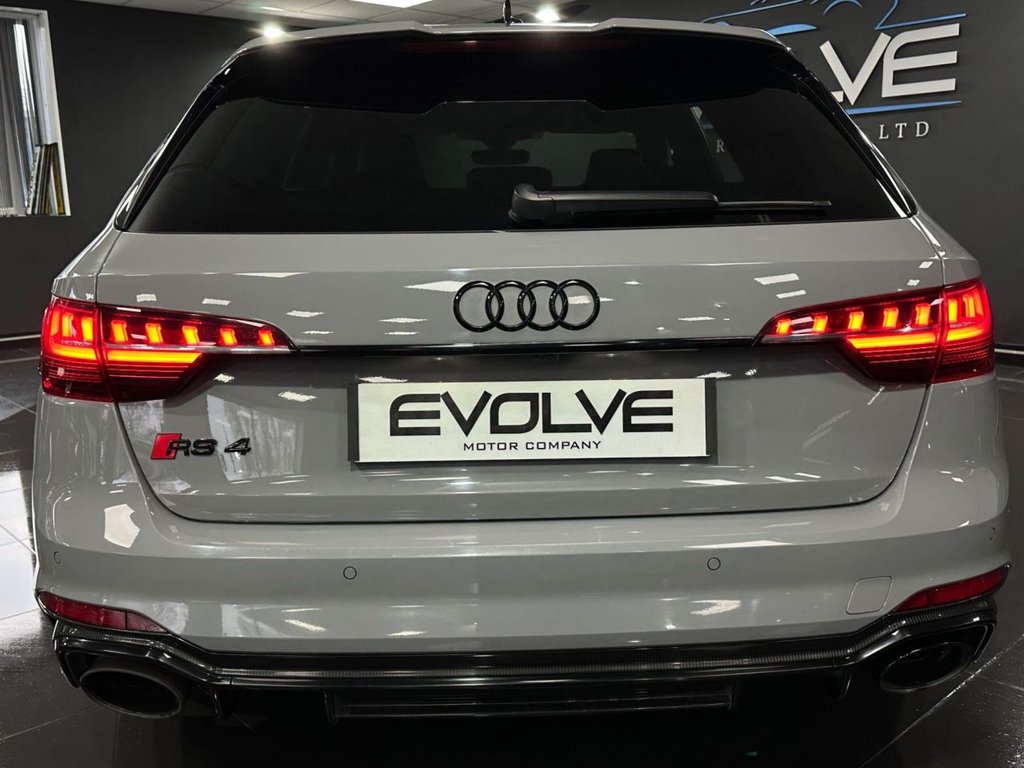 Used Audi RS4 2023 for sale - 77806605: Photo 5