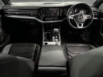 Used Volkswagen Touareg 2019 for sale - 78463482: Photo