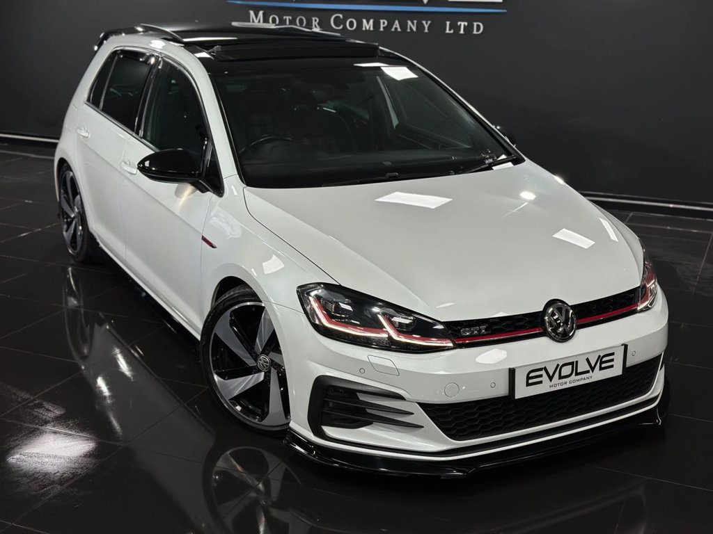 Used Volkswagen Golf 2017 for sale - 77498539: Photo 10