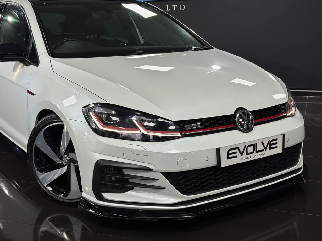 Used Volkswagen Golf 2017 for sale - 77498539: Photo 14