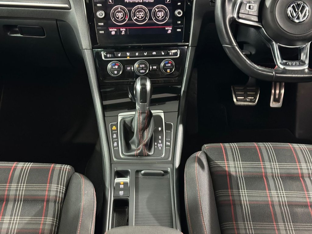 Used Volkswagen Golf 2017 for sale - 77498539: Photo 25