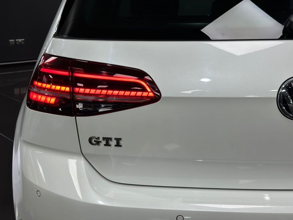 Used Volkswagen Golf 2017 for sale - 77498539: Photo 7