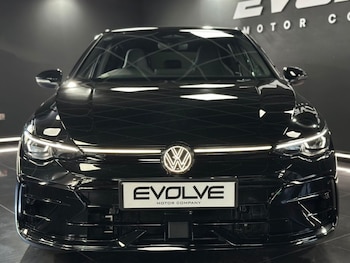 Used Volkswagen Golf 2025 for sale - 79550506: Photo