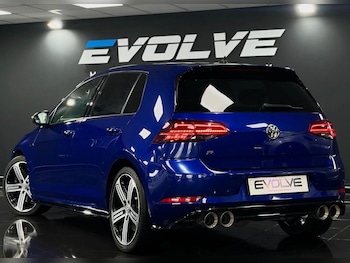 Used Volkswagen Golf 2019 for sale - 78850948: Photo