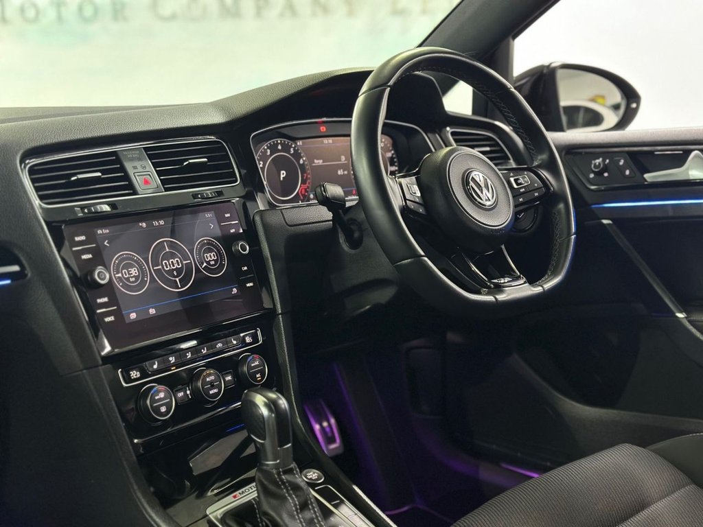 Used Volkswagen Golf 2019 for sale - 76345726: Photo 19
