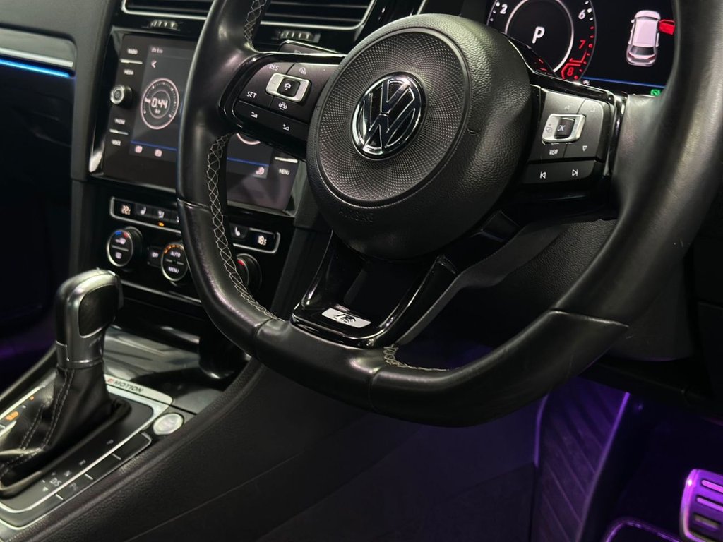 Used Volkswagen Golf 2019 for sale - 76345726: Photo 20