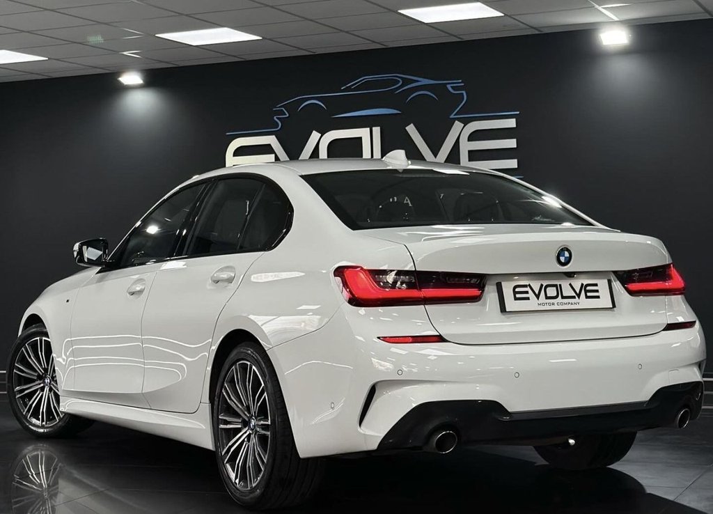 Used BMW 3 Series 2019 for sale - 76395702: Photo 2