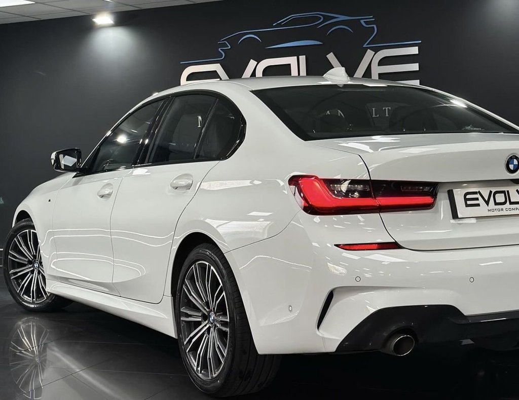 Used BMW 3 Series 2019 for sale - 76395702: Photo 9