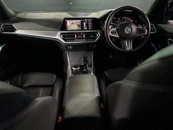 Used BMW 3 Series 2020 for sale - 77850359: Photo