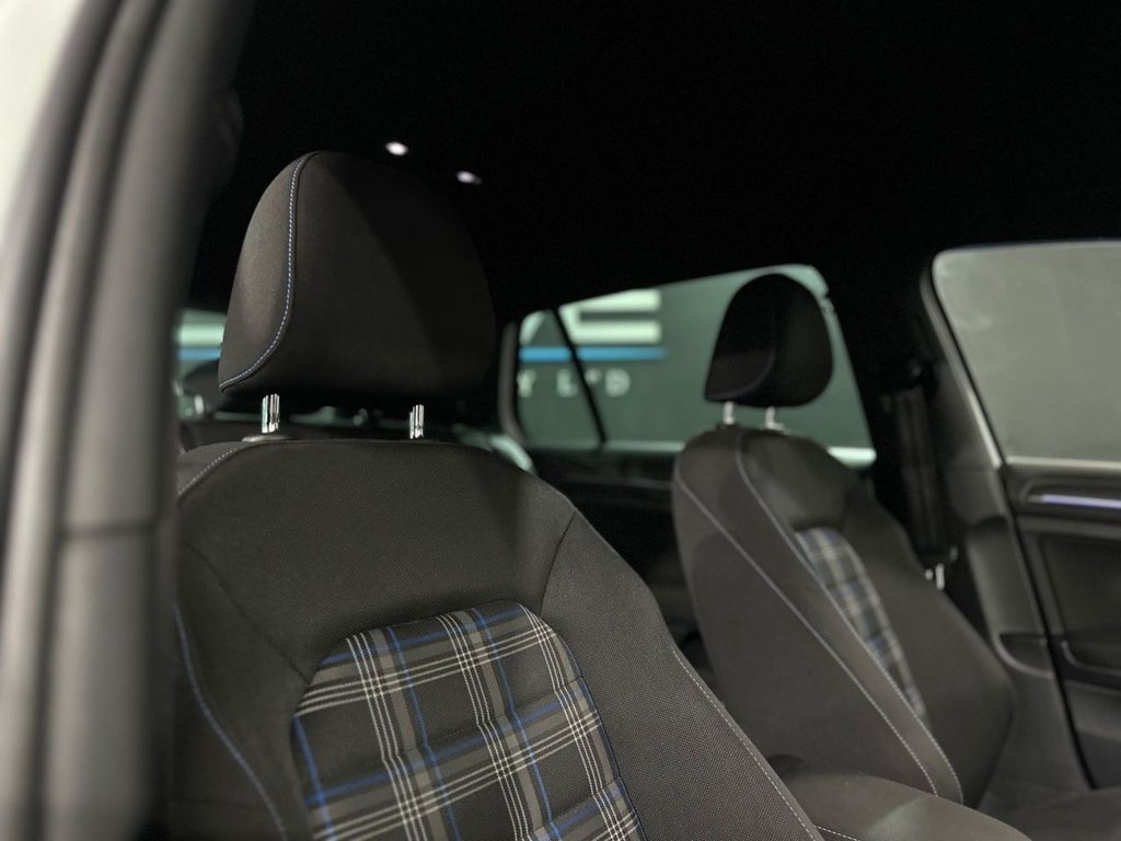 Used Volkswagen Golf 2018 for sale - 76950185: Photo 17