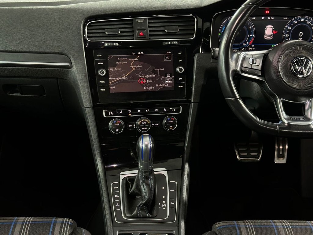 Used Volkswagen Golf 2018 for sale - 76950185: Photo 19