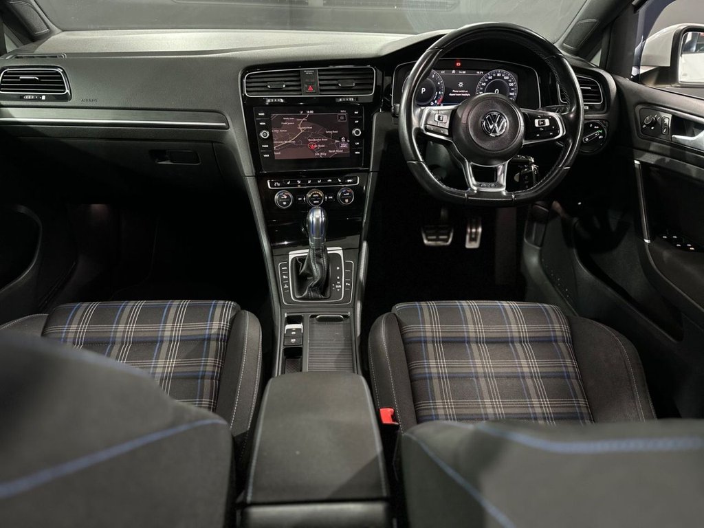 Used Volkswagen Golf 2018 for sale - 76950185: Photo 3