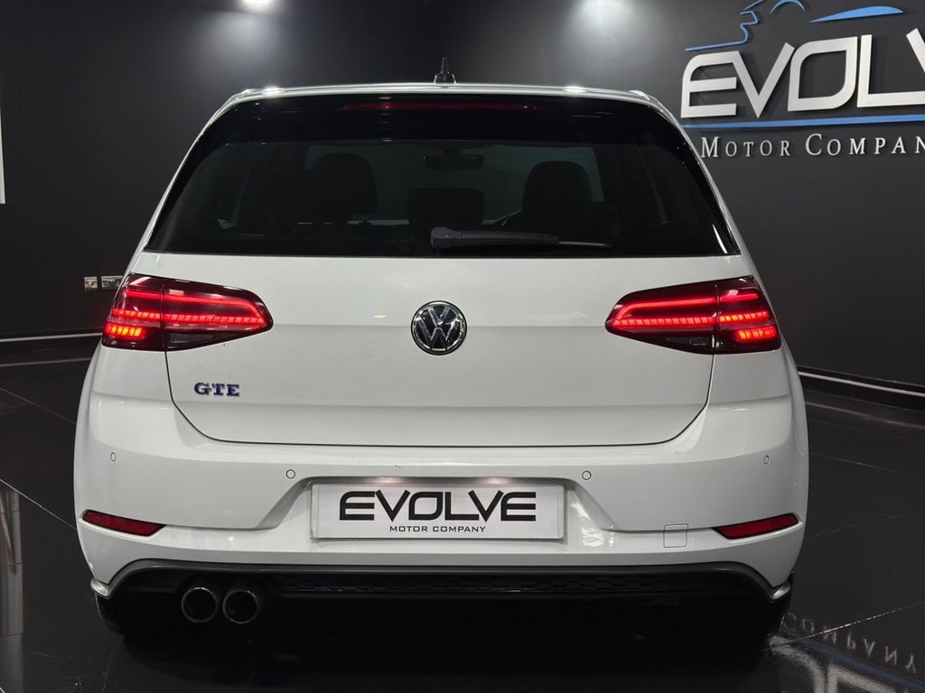 Used Volkswagen Golf 2018 for sale - 76950185: Photo 5