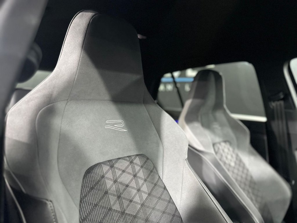 Used Volkswagen Golf 2021 for sale - 77065116: Photo 25