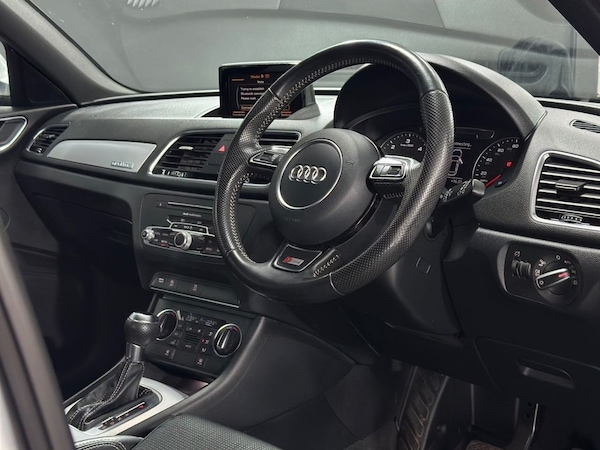 Used Audi Q3 2015 for sale - 76303471: Photo 16