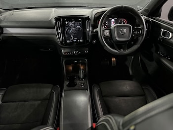 Used Volvo XC40 2020 for sale - 76291093: Photo