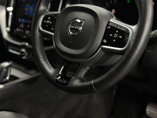 Used Volvo XC60 2021 for sale - 76303971: Photo 19